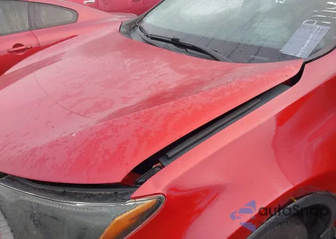 2016 Toyota Rav4 Xle z USA, uszkodzony, nr VIN 2T3WFREV3GW239002